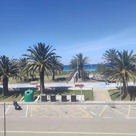 Alquilo Apartamento 1 Linea Playa *